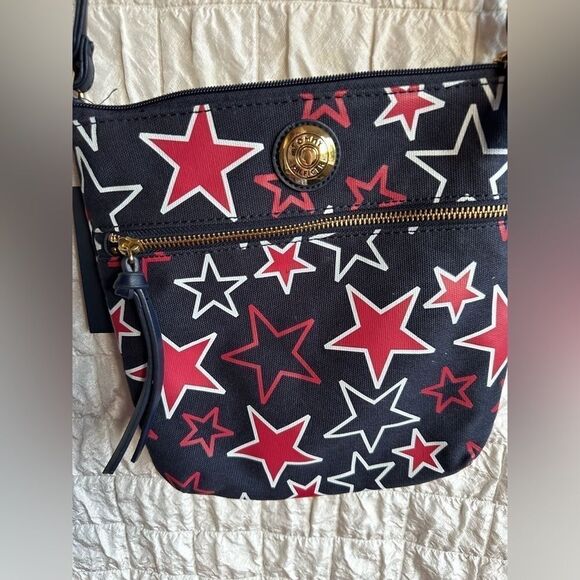 TOMMY Hilfiger Red-White-Blue canvas star crossbody NWT - Picture 5 of 8